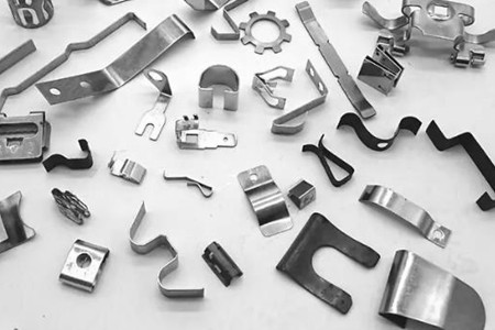 五金彈片制造原則和要點(diǎn),你掌握多少?